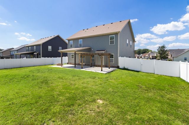 312 Rye Dr, Clarksville, TN 37043