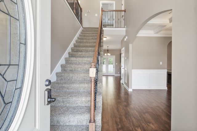 312 Rye Dr, Clarksville, TN 37043