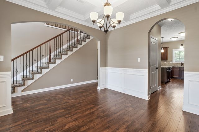 312 Rye Dr, Clarksville, TN 37043