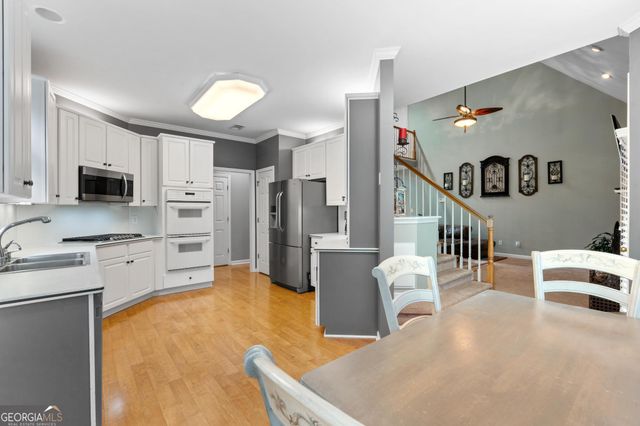 155 Aristocrat Court, Fayetteville, GA 30215