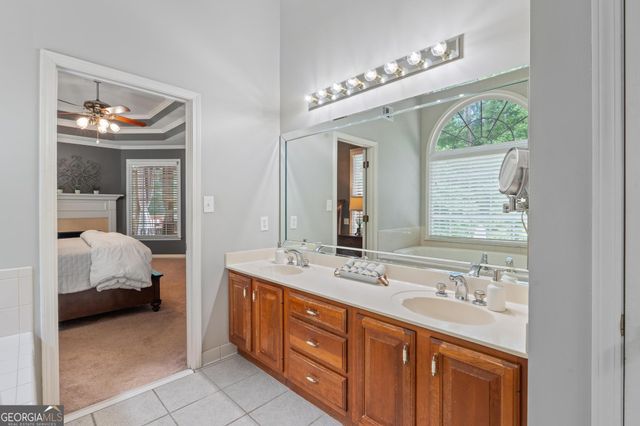 155 Aristocrat Court, Fayetteville, GA 30215