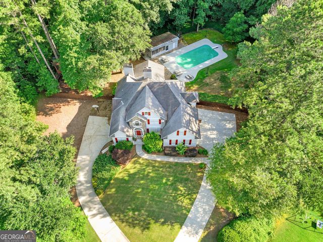155 Aristocrat Court, Fayetteville, GA 30215