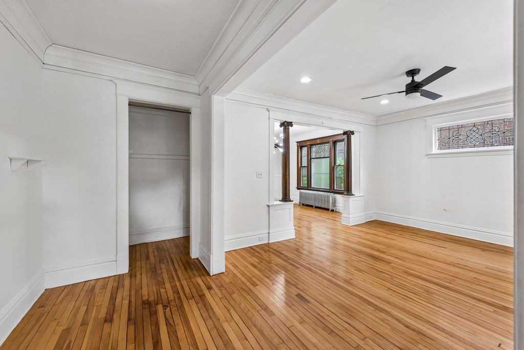 2121 Harriet Avenue, Minneapolis, MN 55405 — photo 4