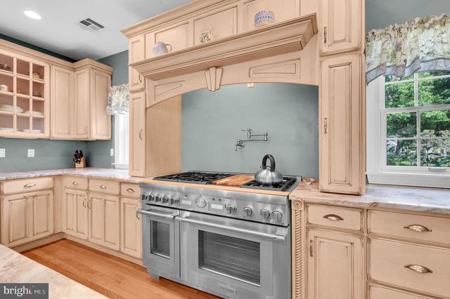 16 TONYS DR, Little Egg Harbor Twp, NJ 08087