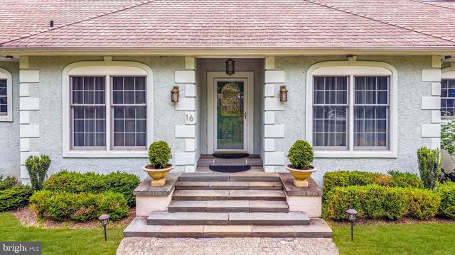 16 TONYS DR, Little Egg Harbor Twp, NJ 08087