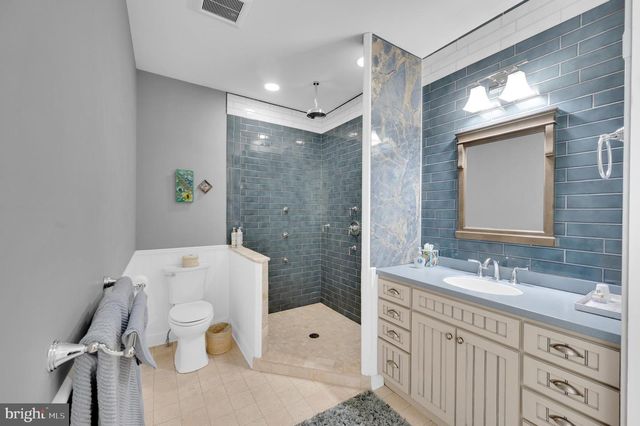 16 TONYS DR, Little Egg Harbor Twp, NJ 08087