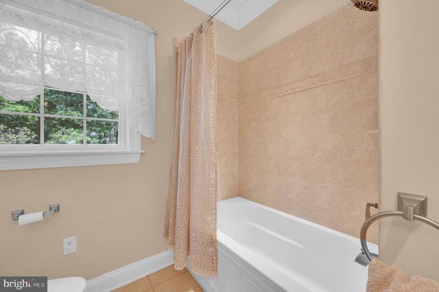 16 TONYS DR, Little Egg Harbor Twp, NJ 08087