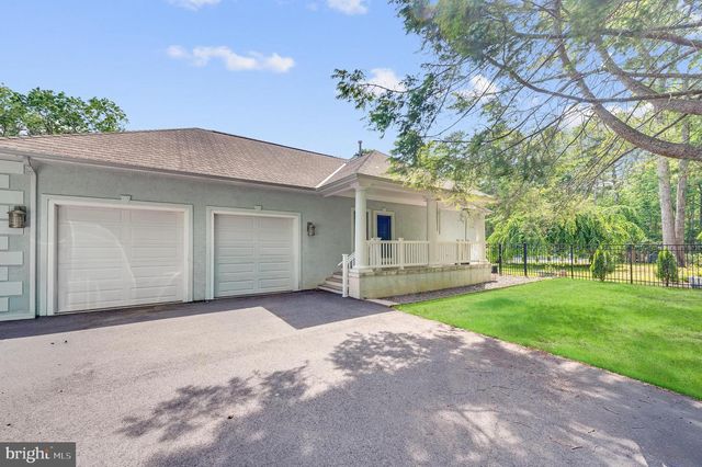 16 TONYS DR, Little Egg Harbor Twp, NJ 08087