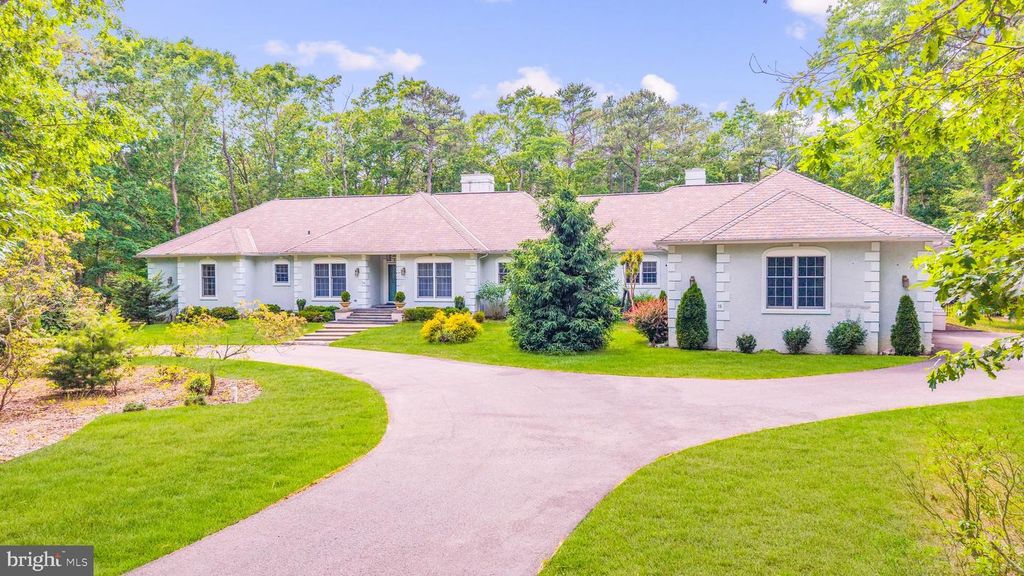 16 TONYS DR, Little Egg Harbor Twp, NJ 08087