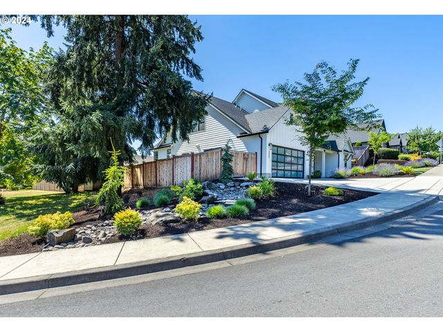 6085 GRAYSTONE Loop, Springfield, OR 97478