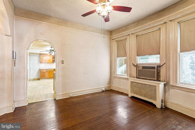 4813 N 13TH ST, Philadelphia, PA 19141