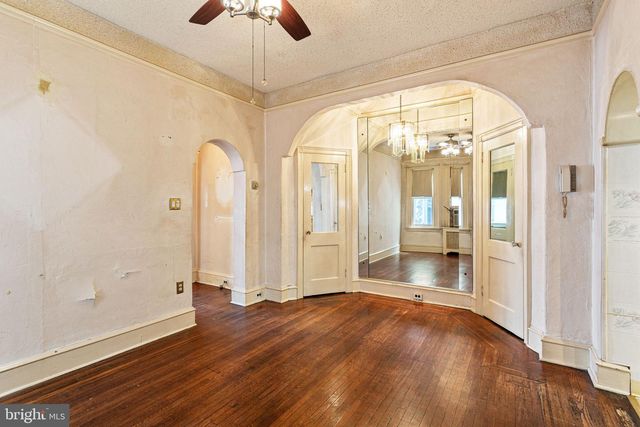 4813 N 13TH ST, Philadelphia, PA 19141