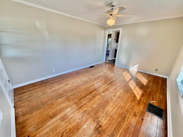 2670 N Hwy 1247, Somerset, KY 42503