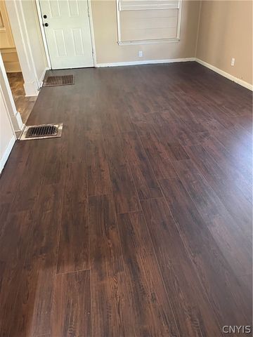 524 West Ostrander Avenue, Syracuse, NY 13205
