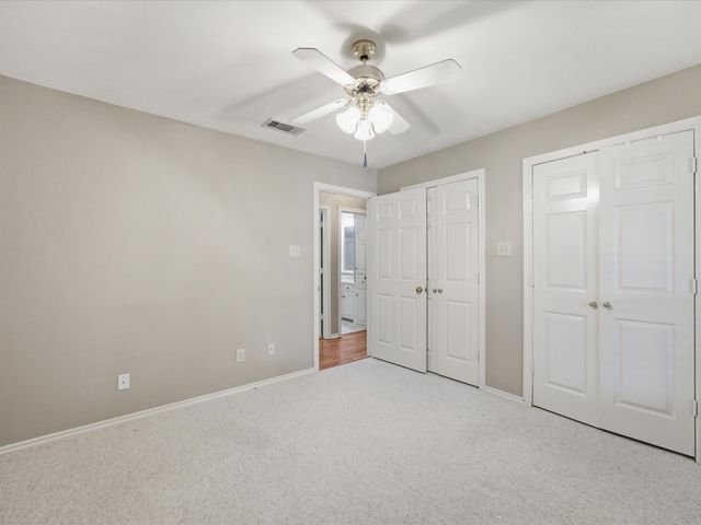 1506 Williamsburg Court, Ennis, TX 75119