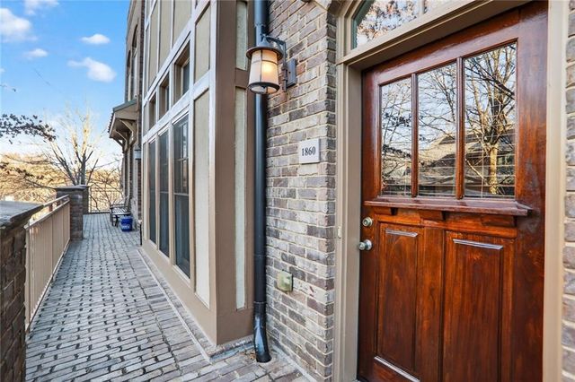 1860 Gordon NE Manor 110, Atlanta, GA 30307