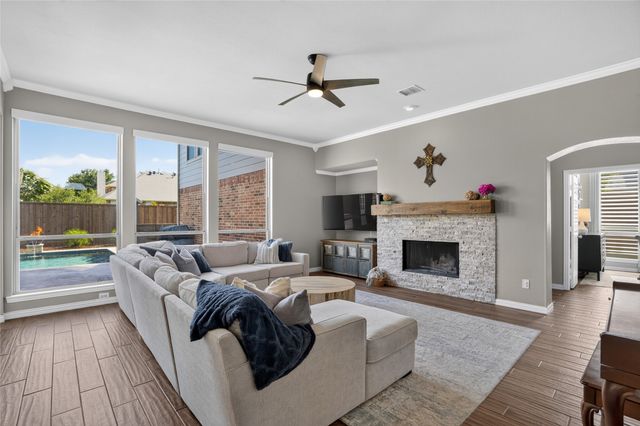 2705 Marshall Drive, Frisco, TX 75033