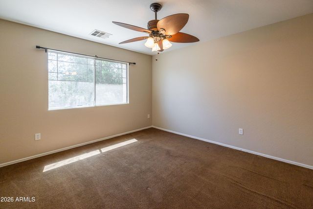 1531 S LONGSPUR Lane, Gilbert, AZ 85296
