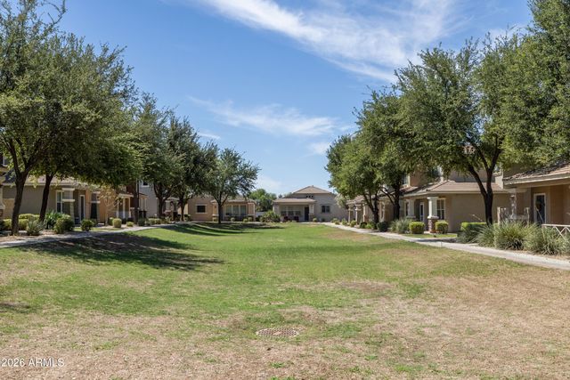 1531 S LONGSPUR Lane, Gilbert, AZ 85296