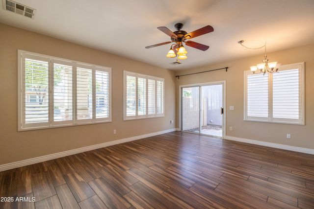 1531 S LONGSPUR Lane, Gilbert, AZ 85296