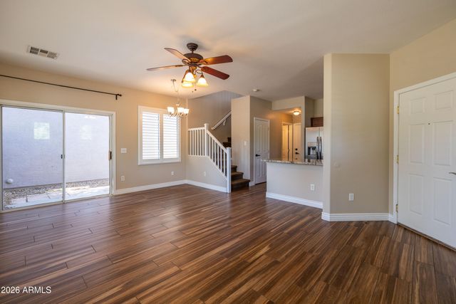 1531 S LONGSPUR Lane, Gilbert, AZ 85296