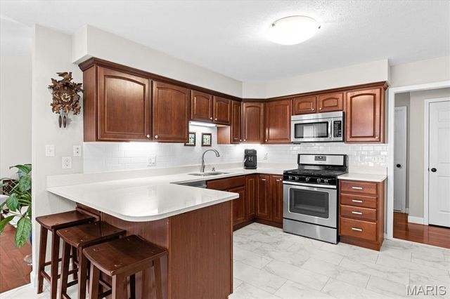 4382 Shelfield, Swansea, IL 62226