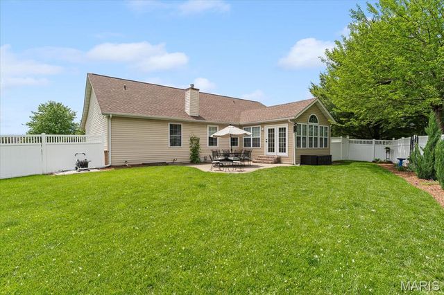 4382 Shelfield, Swansea, IL 62226