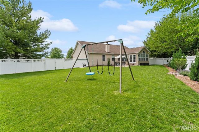4382 Shelfield, Swansea, IL 62226