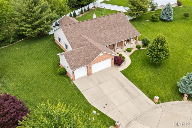 4382 Shelfield, Swansea, IL 62226