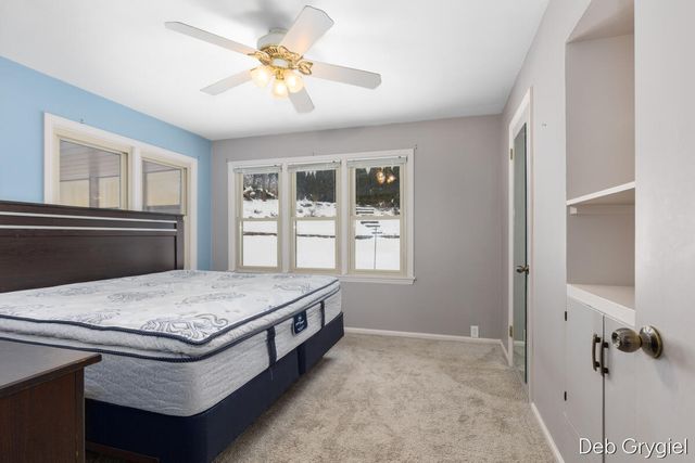 1715 Oswego Street NW, Grand Rapids, MI 49504