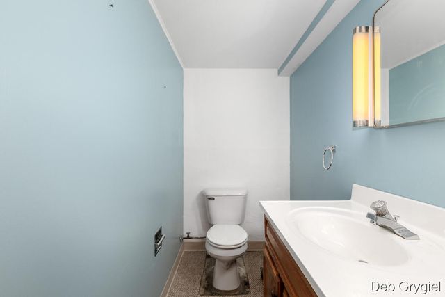 1715 Oswego Street NW, Grand Rapids, MI 49504