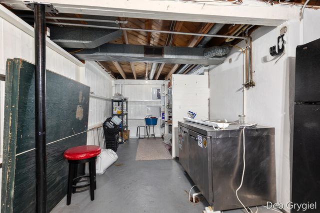 1715 Oswego Street NW, Grand Rapids, MI 49504