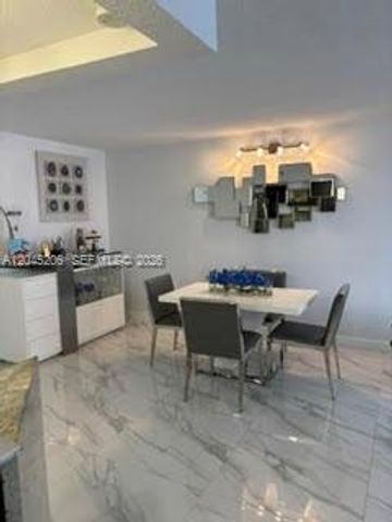 9686 Fontainebleau Boulevard 504, Miami, FL 33172
