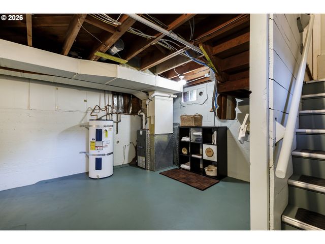 7475 N McKenna Ave, Portland, OR 97203