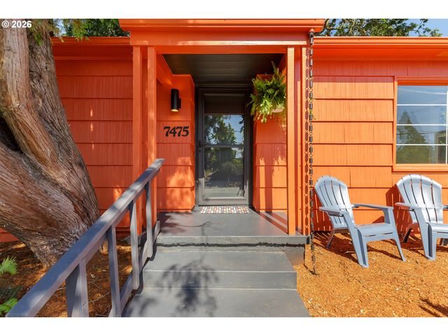 7475 N McKenna Ave, Portland, OR 97203