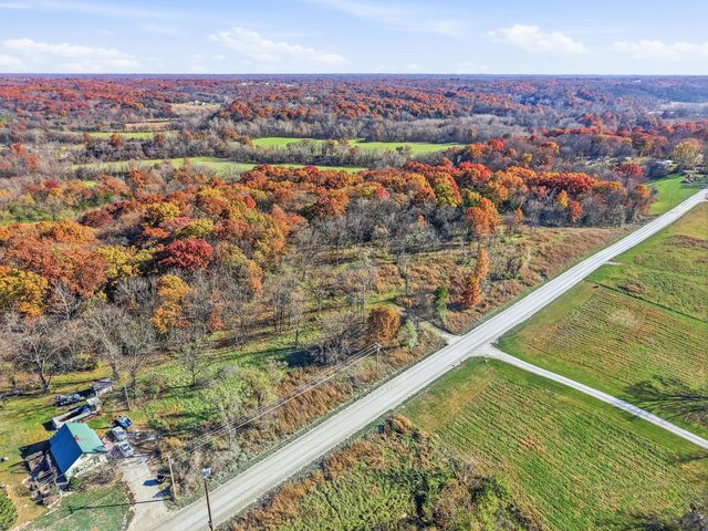 9600 S SMITH HATCHERY RD, Columbia, MO 65203