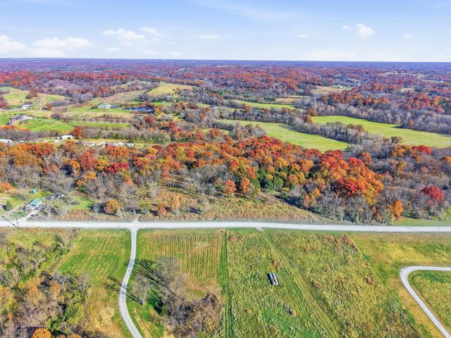 9600 S SMITH HATCHERY RD, Columbia, MO 65203