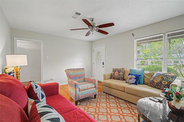 2703 Morningside Lane, Pasadena, TX 77506