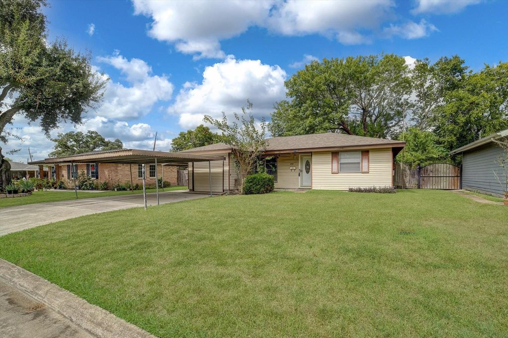 2703 Morningside Lane, Pasadena, TX 77506