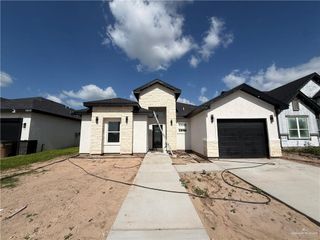 5712 Pedaso Del Sol Street, Edinburg, TX 78542