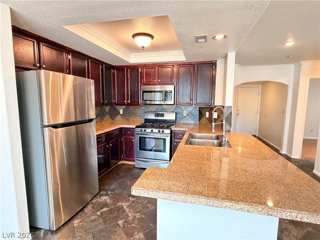 2836 Huber Heights Drive, Las Vegas, NV 89128