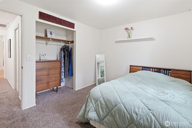 8613 Foster Grove Court NE, Bremerton, WA 98311