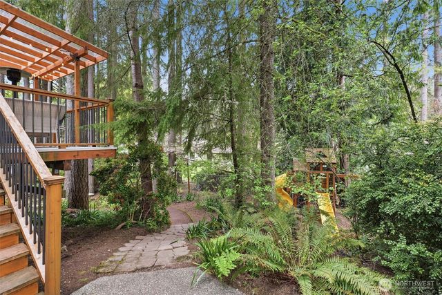 8613 Foster Grove Court NE, Bremerton, WA 98311