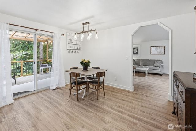 8613 Foster Grove Court NE, Bremerton, WA 98311