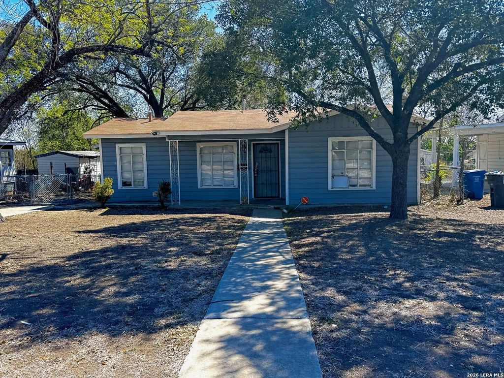 114 WOLEY DR, San Antonio, TX 78228