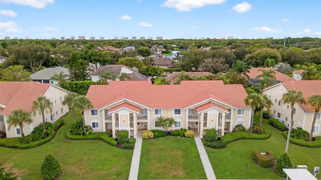 7761 JEWEL LANE 202, Naples, FL 34109
