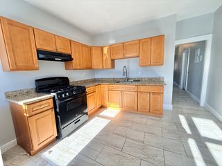 68 Johnston Road 3, Boston, MA 02124