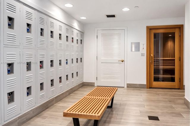 1000 W Ave 216 216, Miami Beach, FL 33139