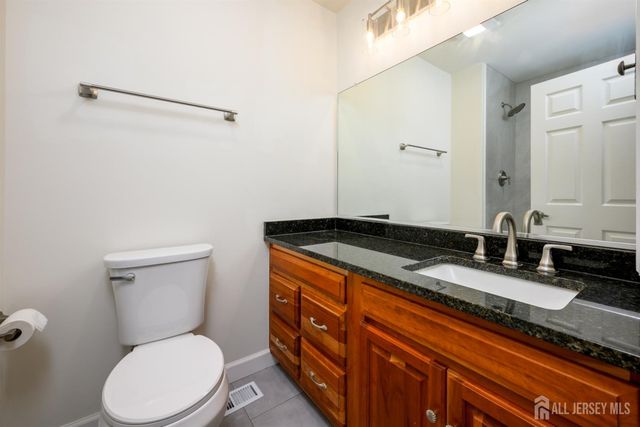13 Benjamin Franklin Drive, Monroe, NJ 08831