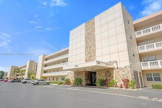 425 SE 11th Ter 204, Dania Beach, FL 33004